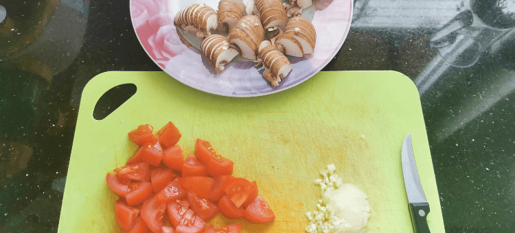 Abendessen: Champignons, Zwiebeln, Tomaten