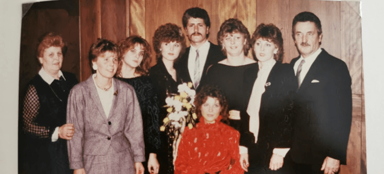 Meine Eltern und ihre sechs Töchter bei der Hochzeit der fünften